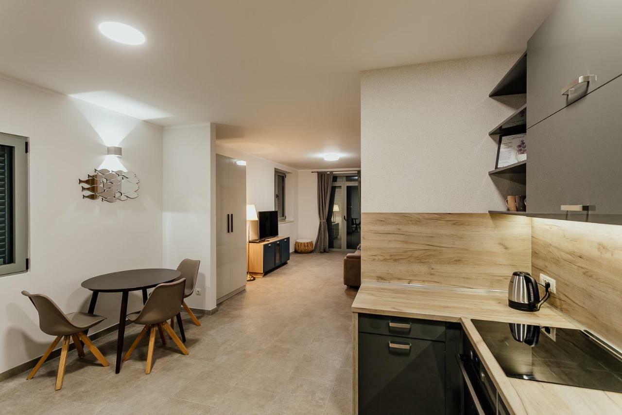 Boka Apartment 4 Herceg Novi Buitenkant foto